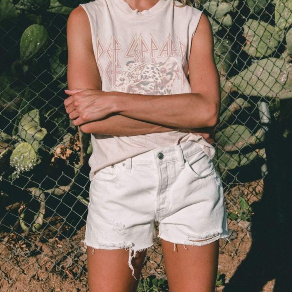 NEW Free People Cotton Sophia High Waist Button Fly White Denim Shorts Size 24